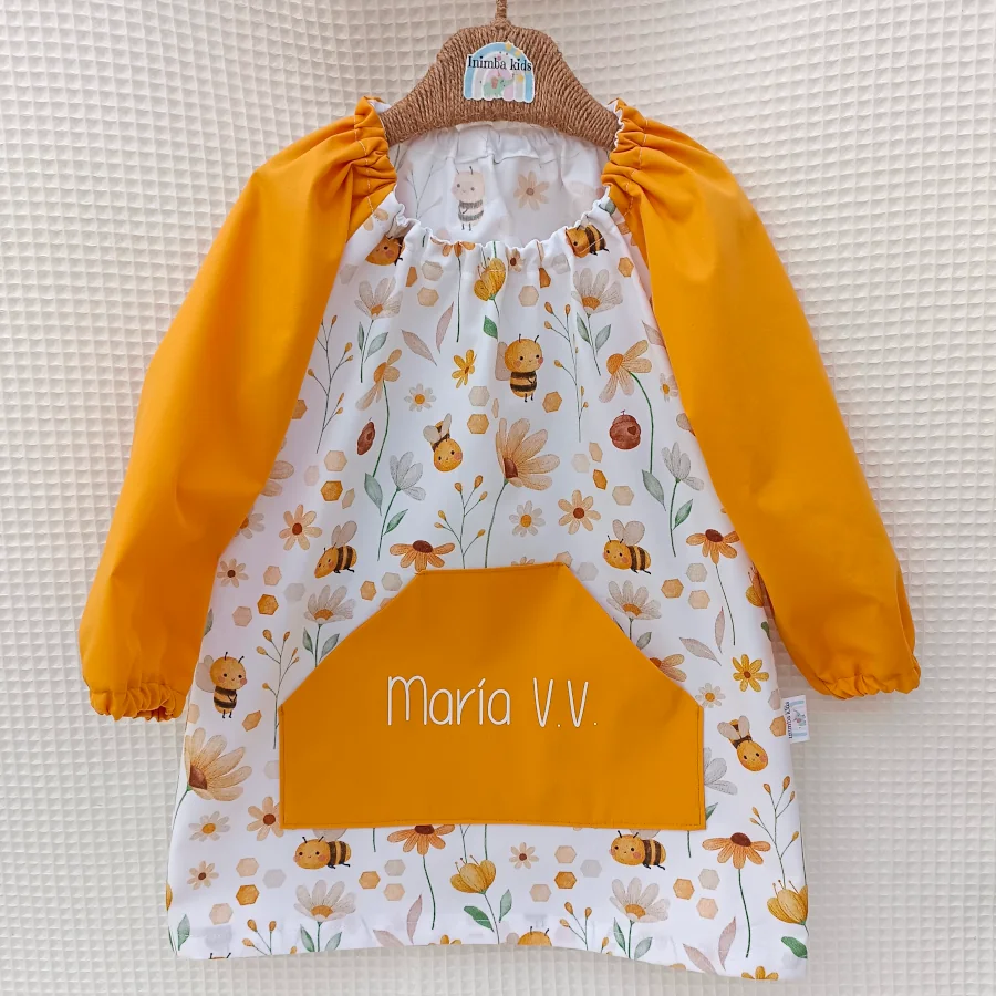 babi bata de guarderia abejas con nombre personalizado