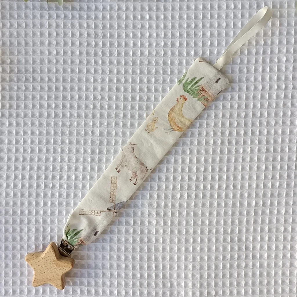 Chupetero artesanal hecho a mano personalizado handmade animales granja