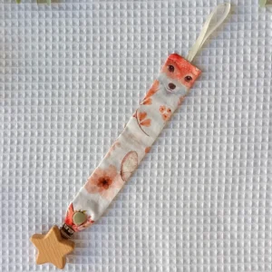 Chupetero artesanal hecho a mano personalizado handmade zorros flores mariposas.