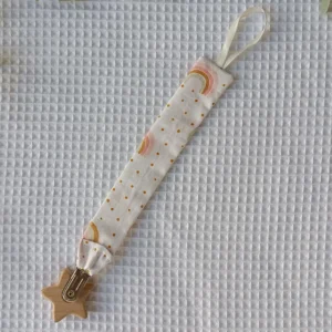 Chupetero artesanal personalizado hecho a mano arcoiris