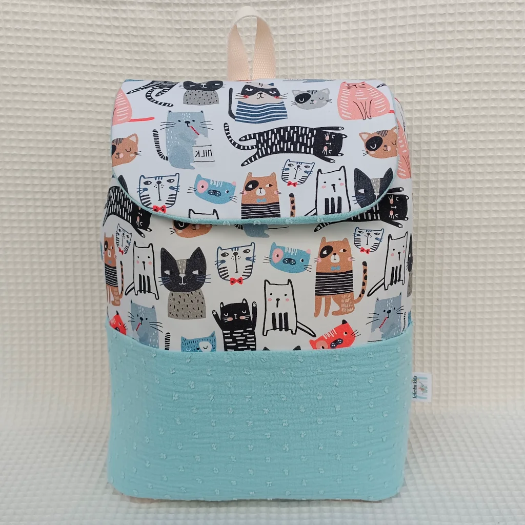 Mochila artesanal guardería Escolar de Gatos hecha a mano Handmade