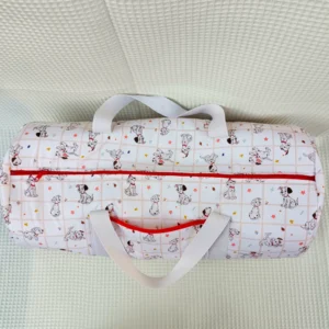 Macuto infantil niña artesanal hecho a mano personalizado handmade 101 Dalmatas Disney arriba