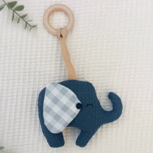 sonajero bebe mordedor sensoriales artesanal personalizado hecho a mano handmade elefante azul